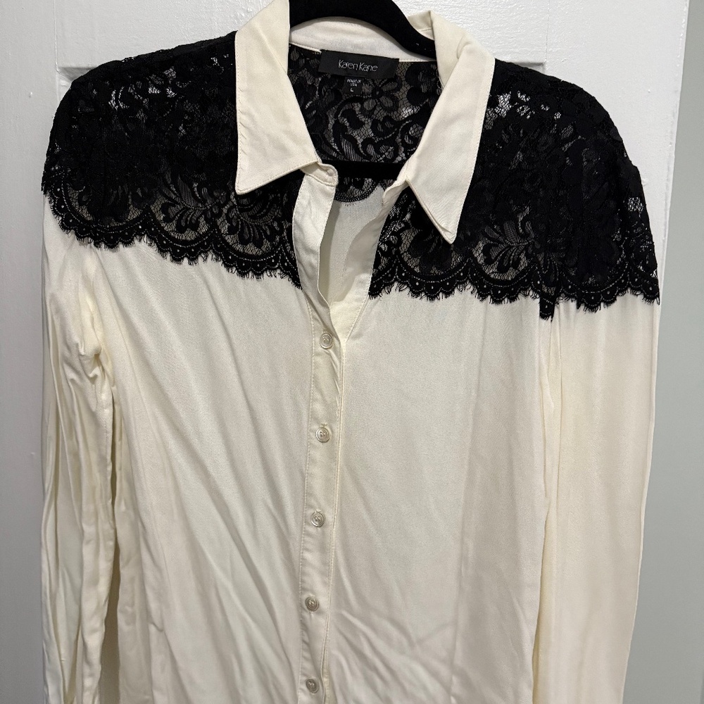 Karen Kane long sleeve satin & lace blouse, size L
